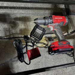 CRAFTSMAN V20 Cordless 1/4 Drill/Driver Kit