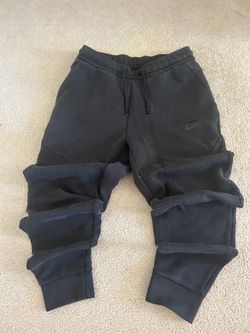 Men’s Nike Tech Pants Small