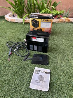 Chicago Electric Flux 125 Welder with Box