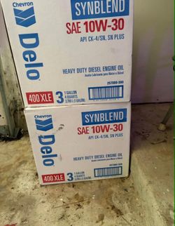 Heavy duty diesel engine oil