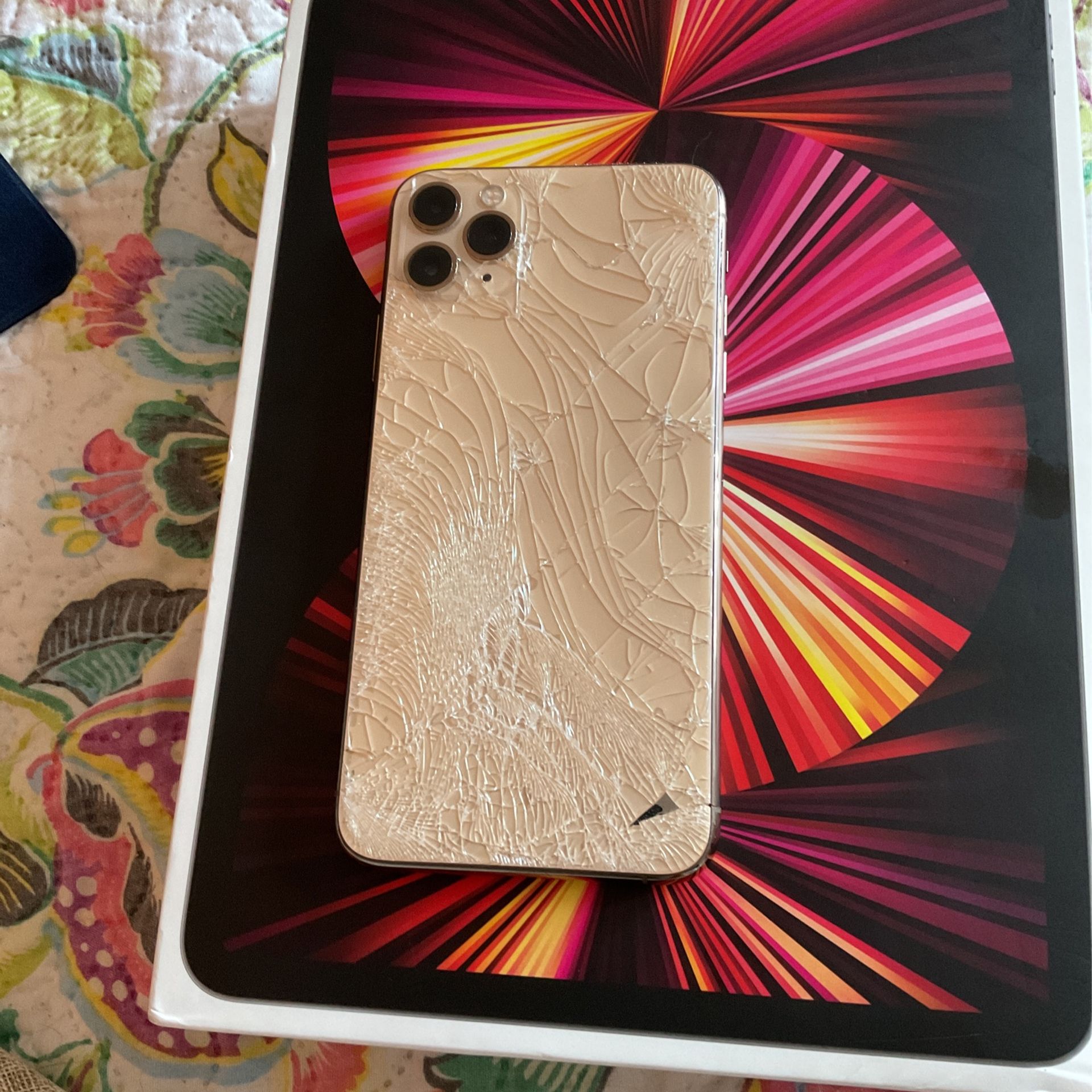 iPhone 11 Pro Max