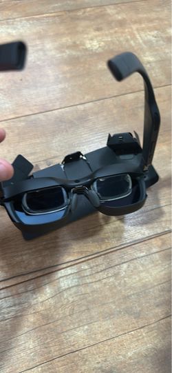 Xreal Air 2 Pro AR Glasses - Like New