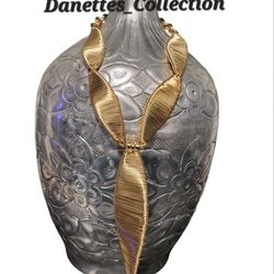 Beautiful Statement Piece  Gold Necklace. 