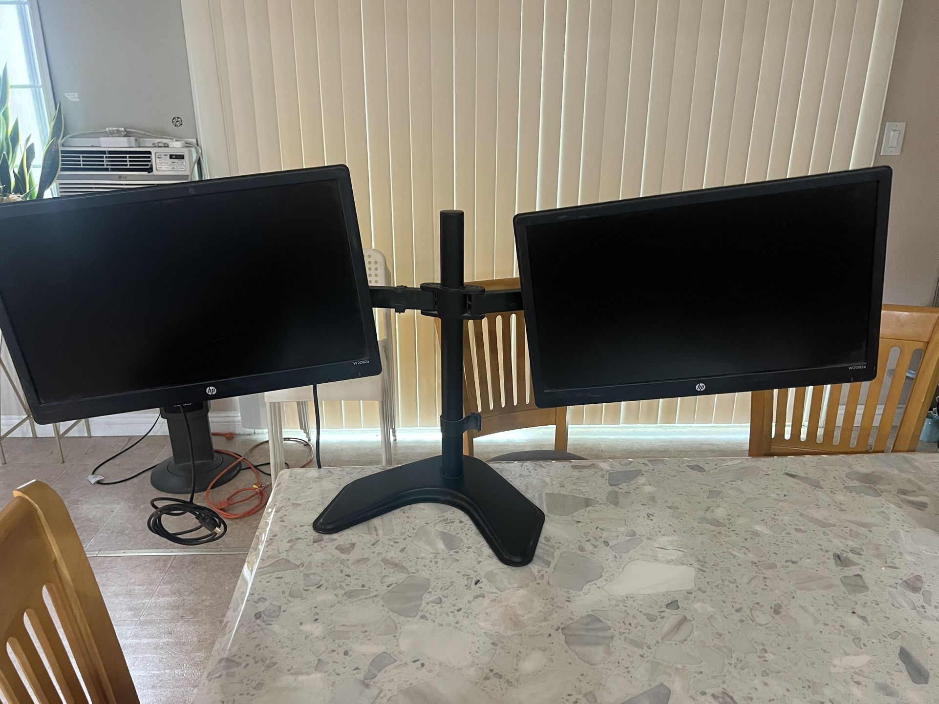 Dual Monitor Setup