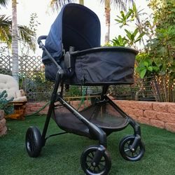 Pivot Modular Travel Stroller
