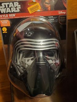 Star Wars: The Force Awakens Child's Kylo Ren 2-Piece Helmet