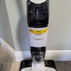 NEW Tineco iFLOOR 2 Wet/Dry Floor Washer - Never Used
