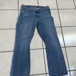 LEVI STRAUSS Women’s jeans