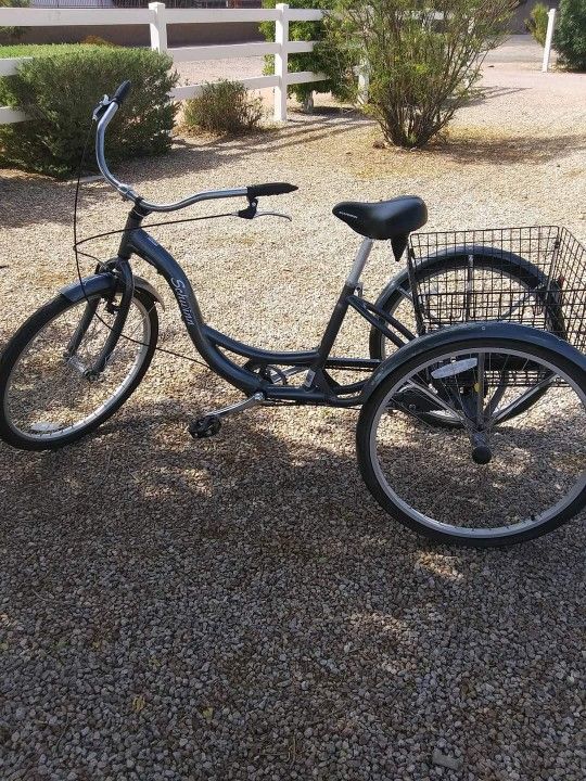 Schwinn Meridian Adult Tricycle Bike 3 Wheel Bike