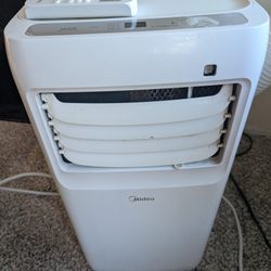 Midea AC Unit