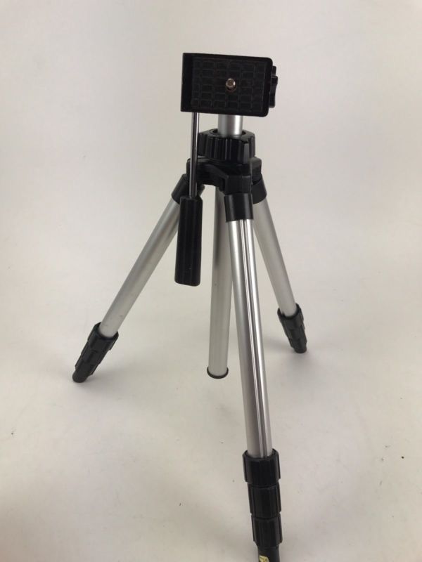 **BRAND NEW** Kalimar Tripod for a camera or video