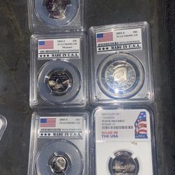 One lot graded clad American coins