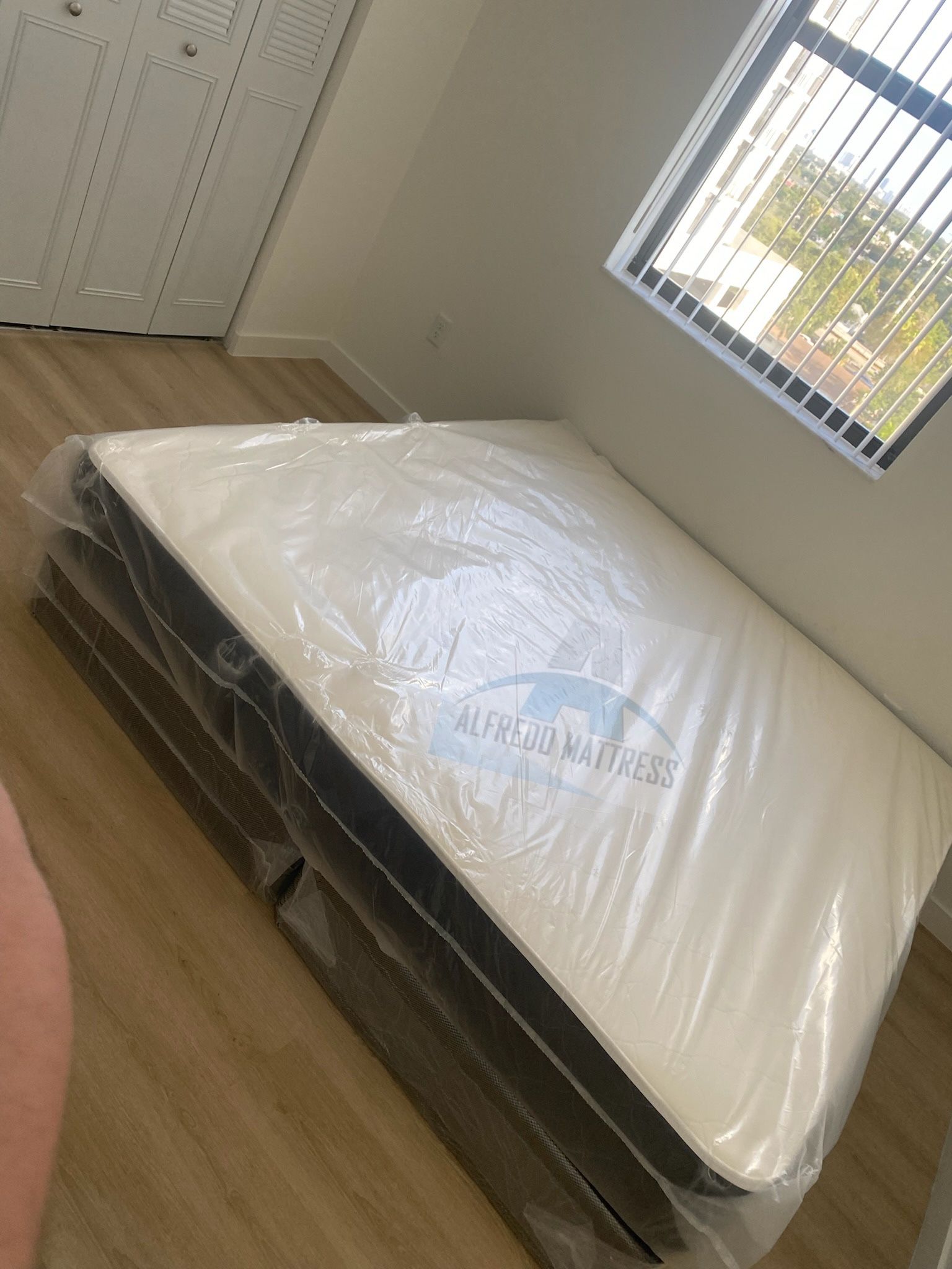 King mattress regular and box spring set (2pc - brand new)