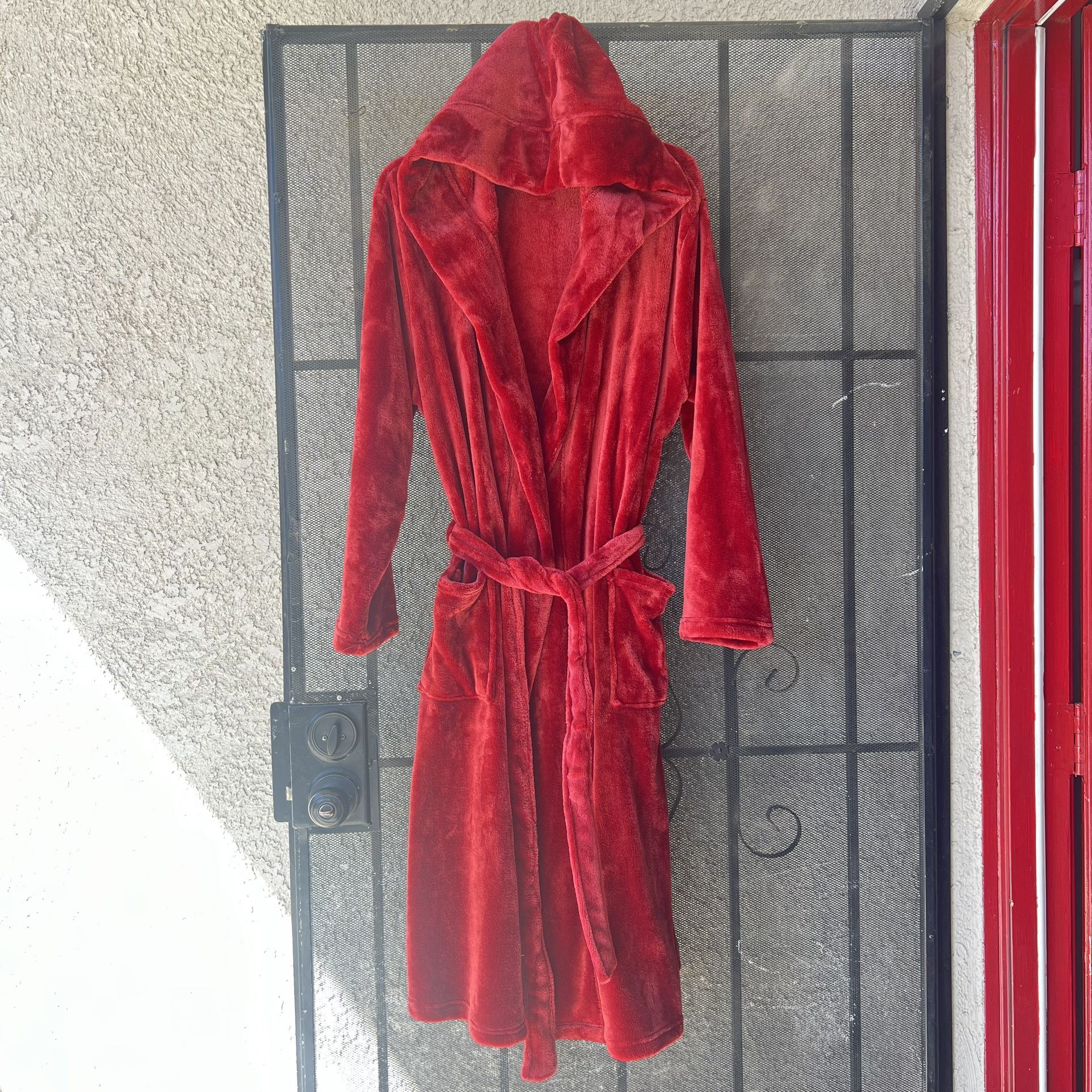 Red Hooded Bathrobe Size L/XL