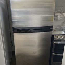 Kitchen Aid 19cu.ft Top Freezer Refrigerator 