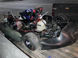 Racing go kart