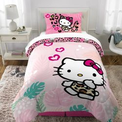 Hello Kitty Kids Comforter Set, 2-Piece, Twin/Full, Reversible, Pink, Sanrio