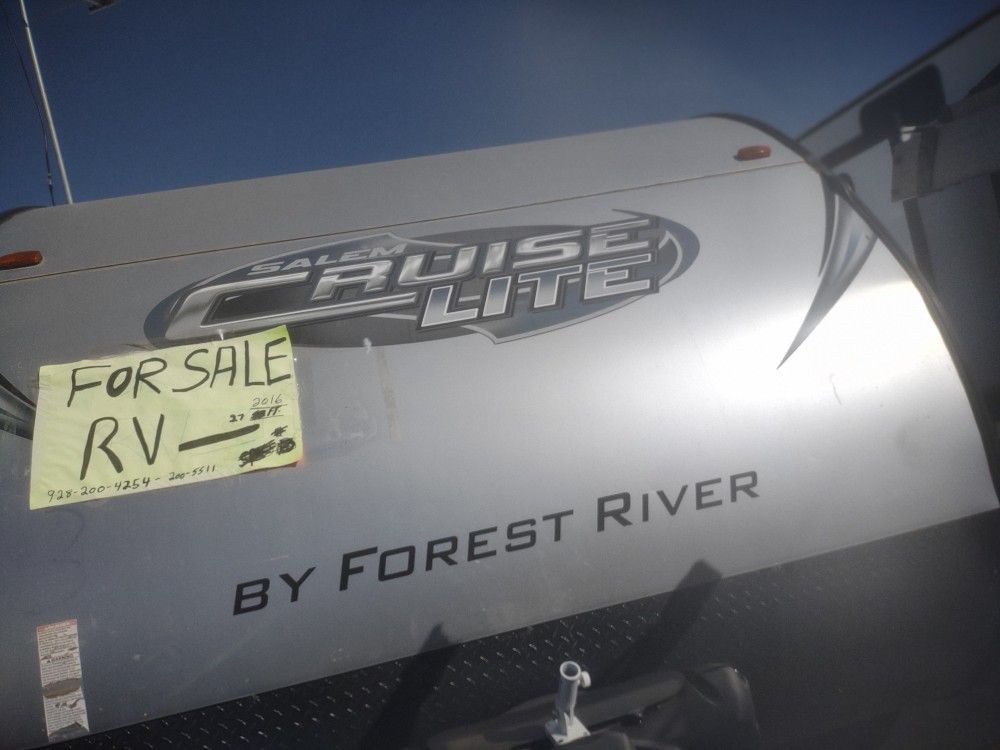 Cruise Lite Travel Trailer