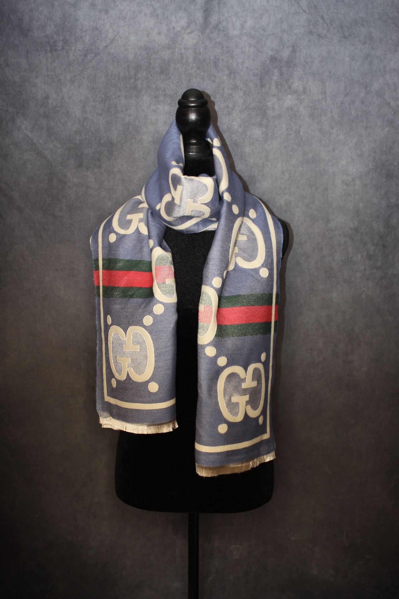 Gucci GG scarf