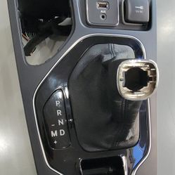 2019 to 2023 Jeep Cherokee Center Console / Gear Shifter Selector Bezel.