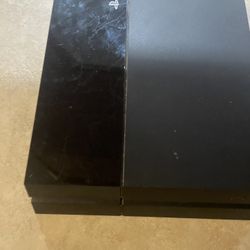 PS4 And PS4 Controllers For Sell 