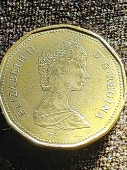 Queen Elizabeth II One Pound coin United Kingdom. 