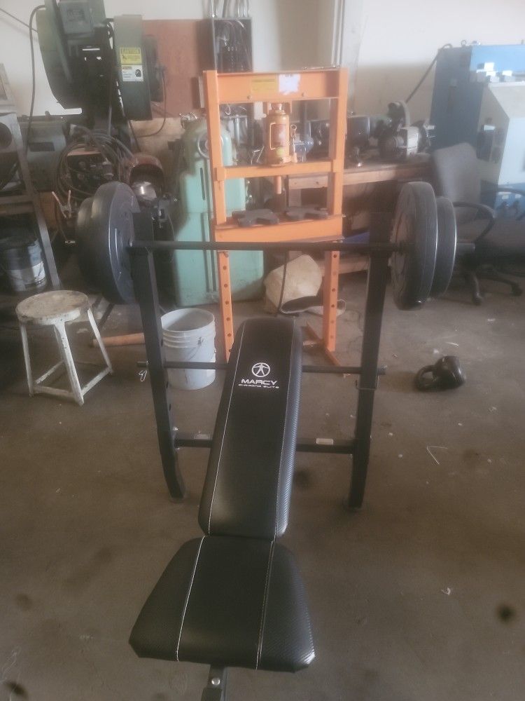Marcy Weight Bench Press With 100lb Weight
