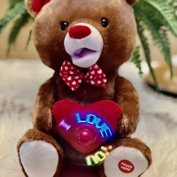 Bear Sings And Says I LOVE YOU!!! 