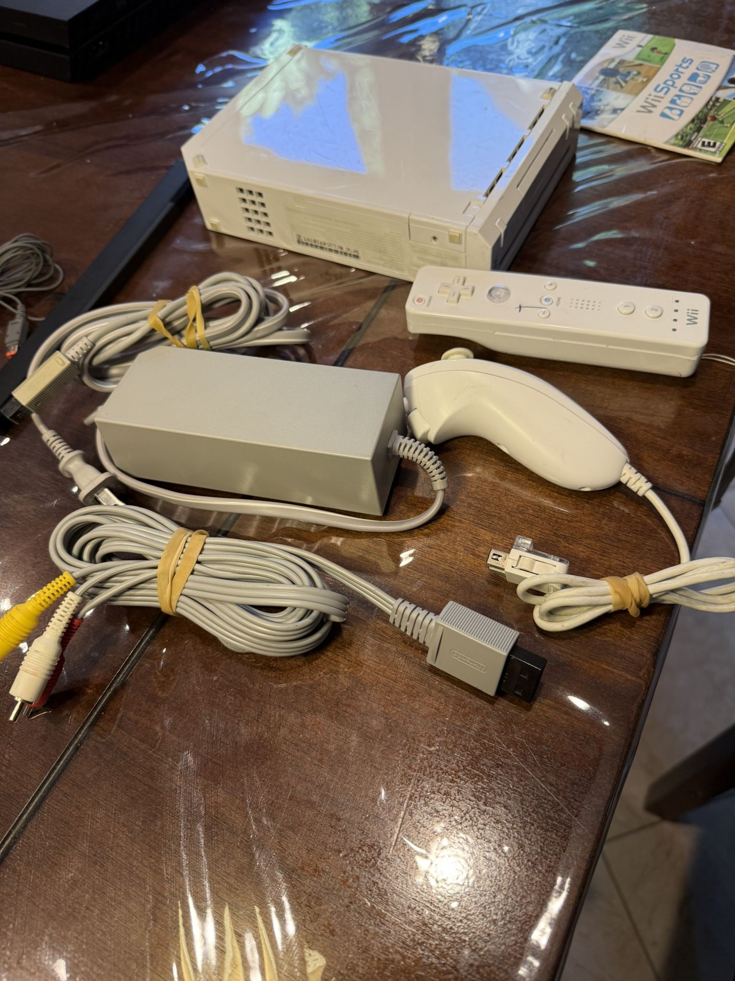 Wii Bundle With Controller, Cables And Game - Tested & Working