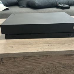 XBOX ONE X