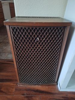 Sansui Speakers