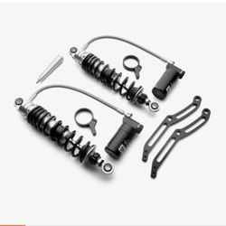 SCREAMIN' EAGLE/ÖHLINS REMOTE RESERVOIR REAR SHOCKS