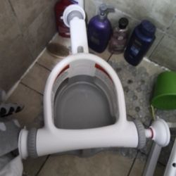 Sit Me Up Bath Seat 