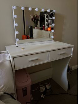 Makeup Vanity