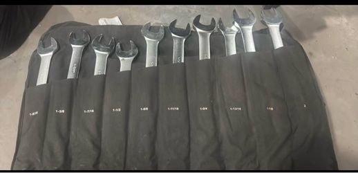 Westward 1 5/16” - 2” wrench set