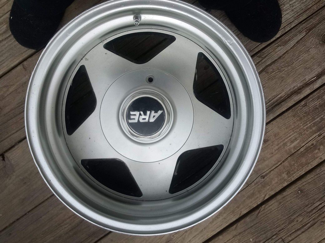 15" Aluminum Chevy Wheels