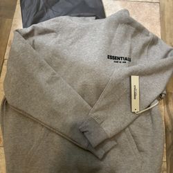 ESSENTIALS HOODIE