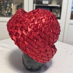 Vintage Women’s Red Straw Pillbox Hat