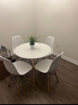 4 Chair Dining Table