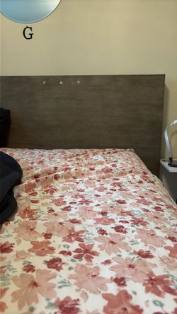 California King Size Bed Frame + Mattress Free