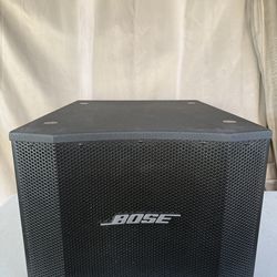 2 New Bose MB12 weather resistant loudspeakers