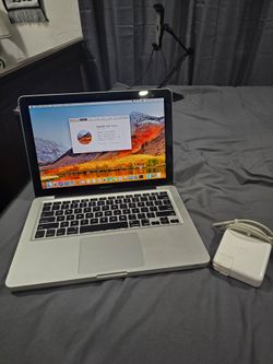 Macbook Pro 2010
Ready to Use