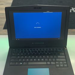 Alienware 13R3 Intel Core I7 Cpu 256GB SSD/16GB Ram Intel HD 630 Graphics Like New
