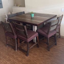 Dinning Table 