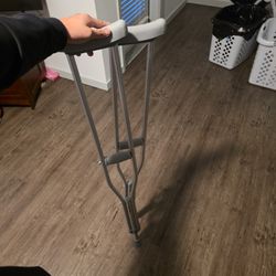 Medical Crutches 