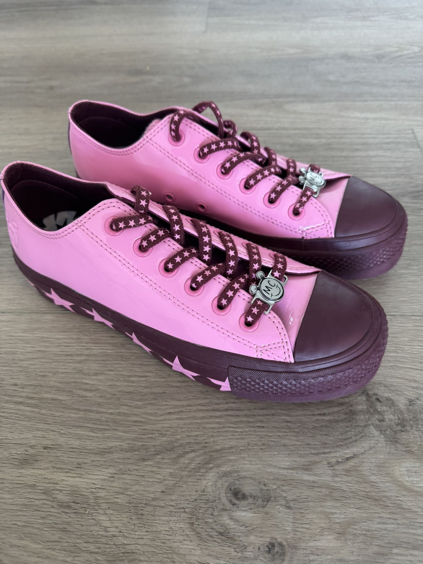 Converse Size 7.5