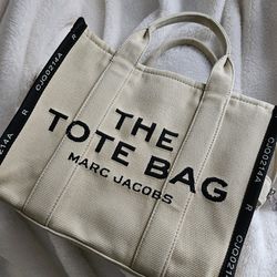Need gone asap! Medium Marc Jacobs Tote Bag