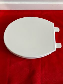 Kohler Toilet Seat With Lid White Like New