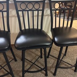 Set of 5 Metal Bar Stools