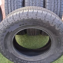 245/75R17 NEXEN ROADIAN DOT 3423